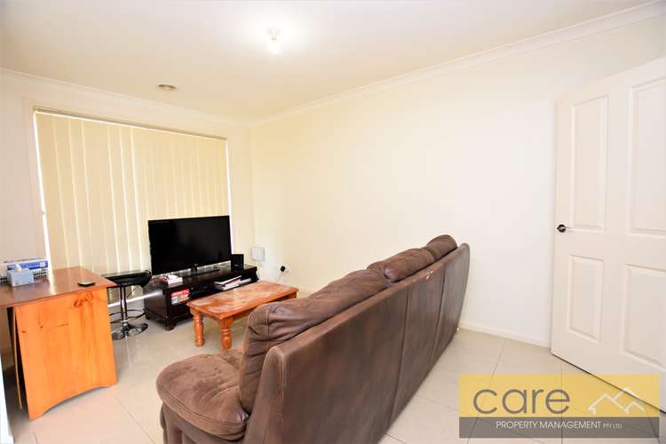 Fifth view of Homely unit listing, 2/63 Cranbourne Drive, Cranbourne VIC 3977