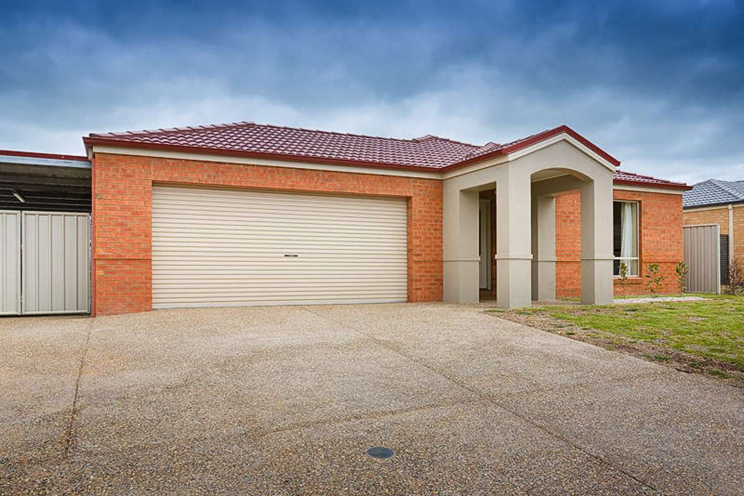 Main view of Homely house listing, 21 Innisbrook Avenue, Wodonga VIC 3690