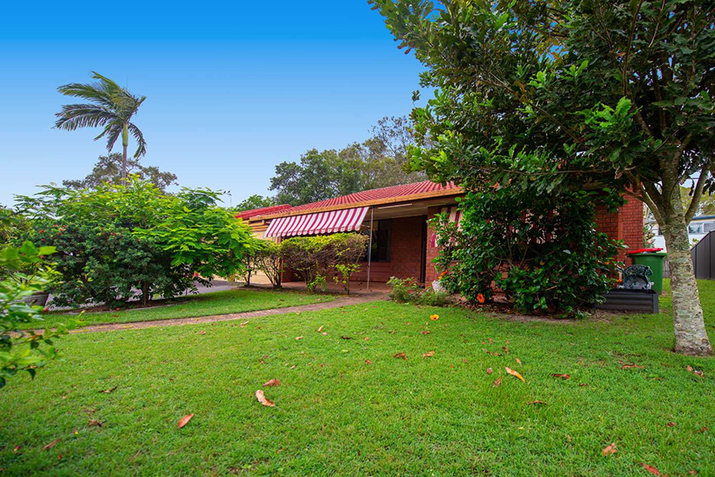 Main view of Homely semiDetached listing, 7/31 Thrush Avenue, Paradise Point QLD 4216
