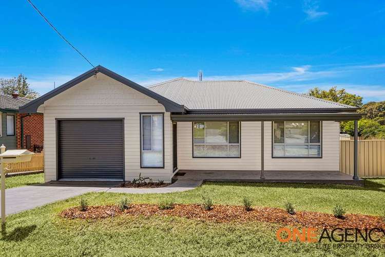 16 Elizabeth Avenue, Nowra NSW 2541