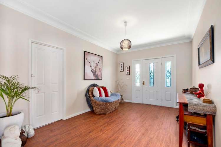 Second view of Homely house listing, 25 Armstrong Court, Traralgon VIC 3844