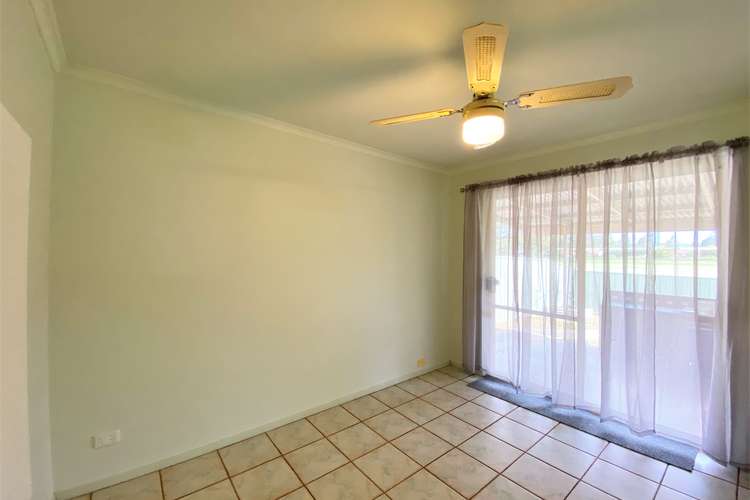 Fifth view of Homely house listing, 7 Creasey Place, Glenroy NSW 2640