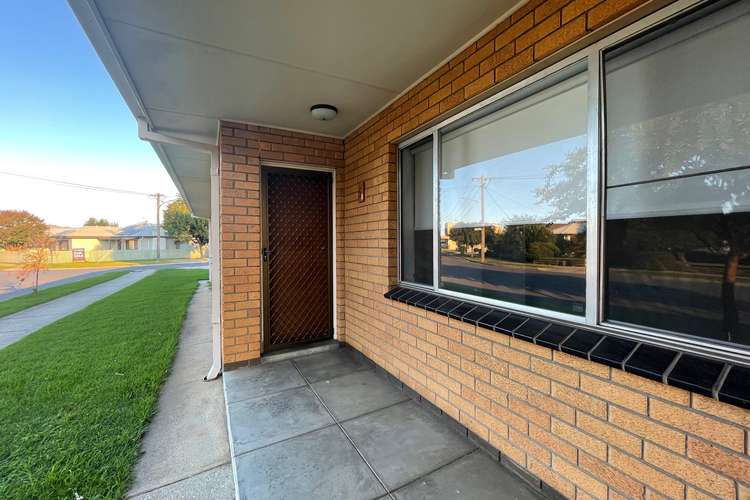 Main view of Homely unit listing, 5/379 Tarakan Avenue, North Albury NSW 2640