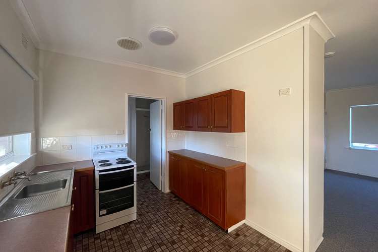 Fifth view of Homely unit listing, 5/379 Tarakan Avenue, North Albury NSW 2640