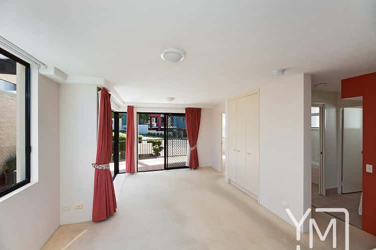 Fifth view of Homely unit listing, 1/18 Canberra Terrace, Caloundra QLD 4551
