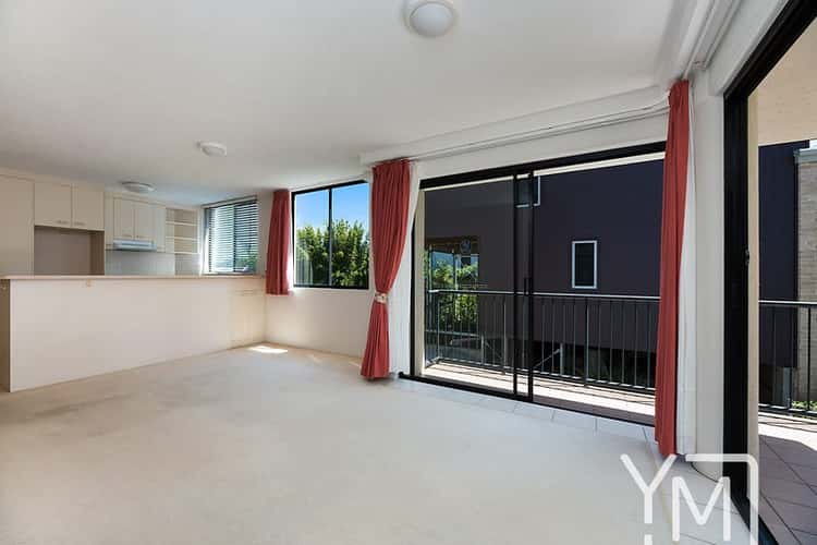 Sixth view of Homely unit listing, 1/18 Canberra Terrace, Caloundra QLD 4551