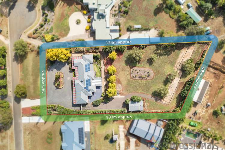 Second view of Homely house listing, 7 Bushby Court, Darley VIC 3340