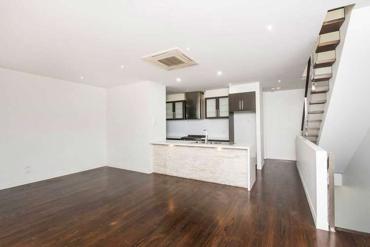 Fifth view of Homely townhouse listing, 6/138a Hoffmans Road, Essendon VIC 3040