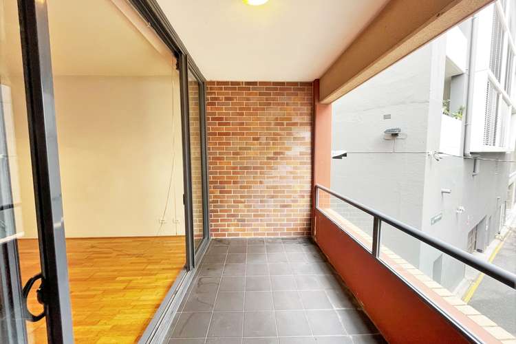 Third view of Homely apartment listing, 6/107 Oxford Street, Darlinghurst NSW 2010