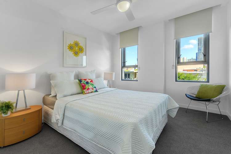 Third view of Homely apartment listing, 401/338 Water Street, Fortitude Valley QLD 4006