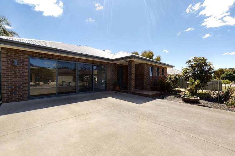 Main view of Homely house listing, 10 Rosea Court, Ascot VIC 3364