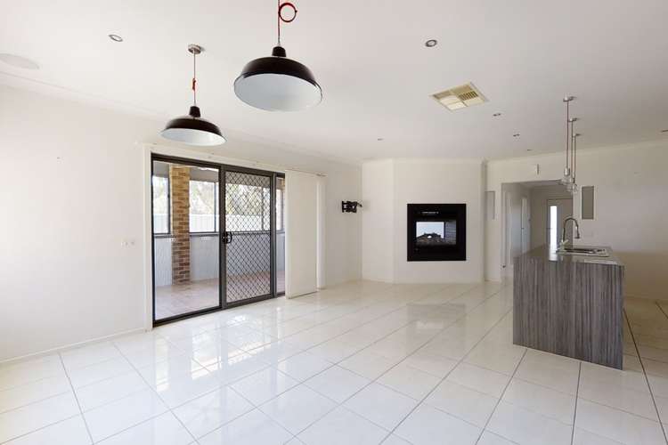 Fifth view of Homely house listing, 10 Rosea Court, Ascot VIC 3364
