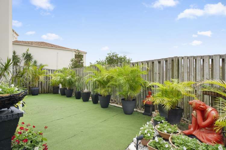 Sixth view of Homely townhouse listing, 301/2 Gentian Drive, Arundel QLD 4214