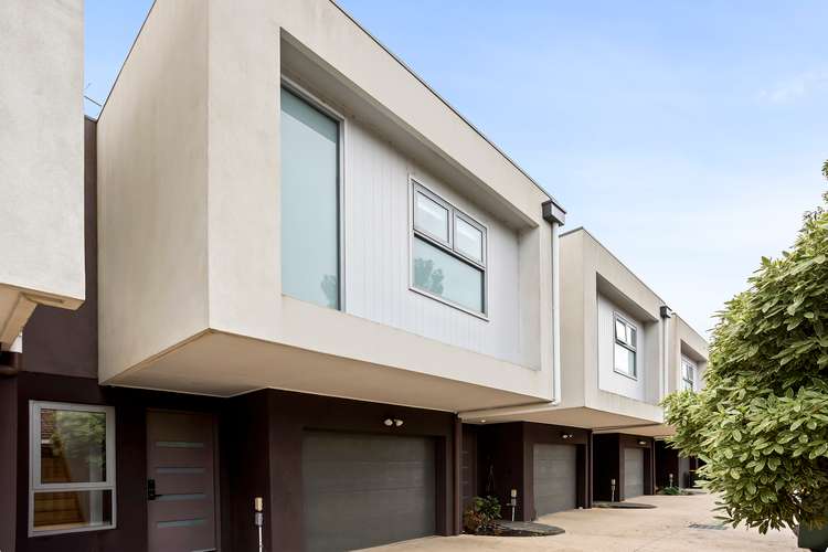 Main view of Homely townhouse listing, 2/20 Ardyne Street, Murrumbeena VIC 3163