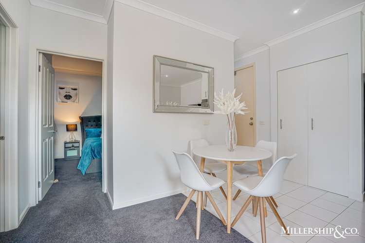 Fifth view of Homely apartment listing, 2/39 Diamond Boulevard, Greensborough VIC 3088