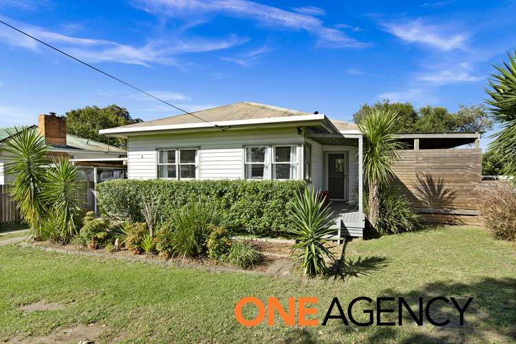 10 Leatham Avenue, Nowra NSW 2541