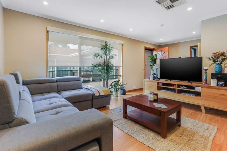 Third view of Homely house listing, 15 Brentfield Court, Mill Park VIC 3082