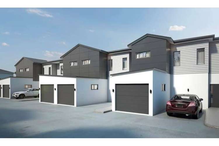 Main view of Homely townhouse listing, 5-7 Eagle Drive, Eagleby QLD 4207