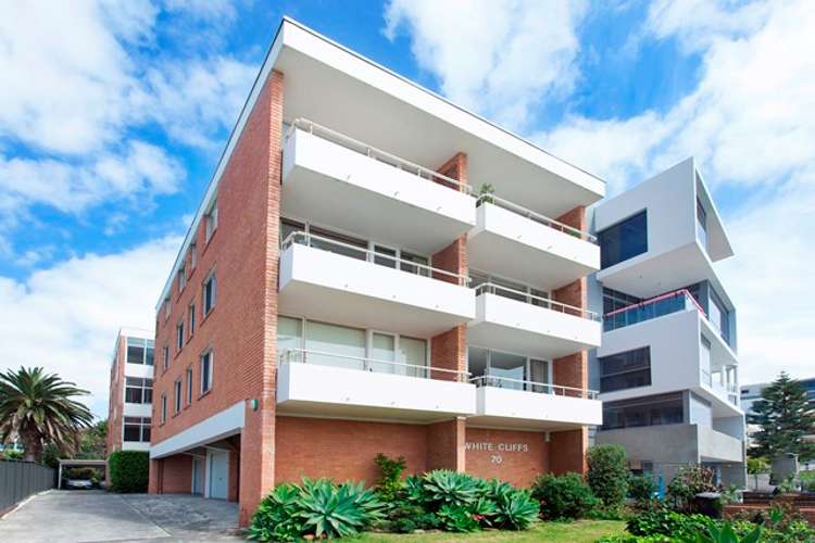 70 Cliff Road, Wollongong NSW 2500