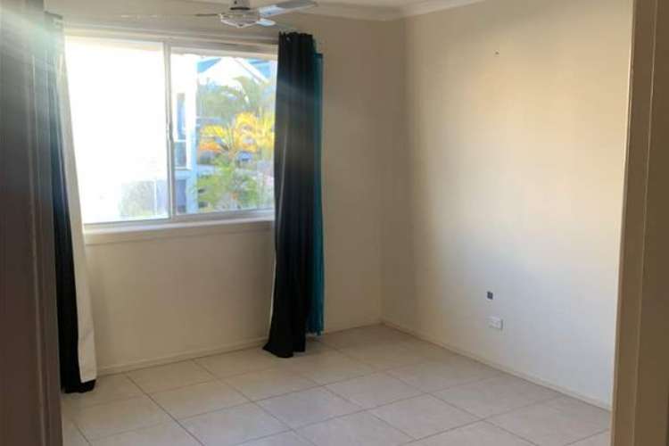 Third view of Homely unit listing, 4/198B Hedges Avenue, Mermaid Beach QLD 4218