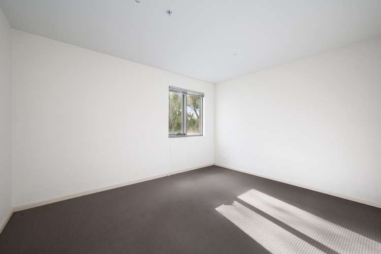 Fifth view of Homely apartment listing, 2/14 Bell Street, Coburg VIC 3058
