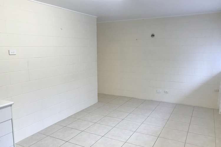 Second view of Homely unit listing, 4/146 FRANK STREET, Labrador QLD 4215
