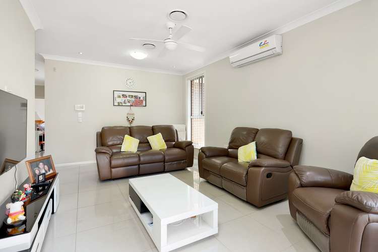Second view of Homely villa listing, 15/18 Leabons Lane, Seven Hills NSW 2147