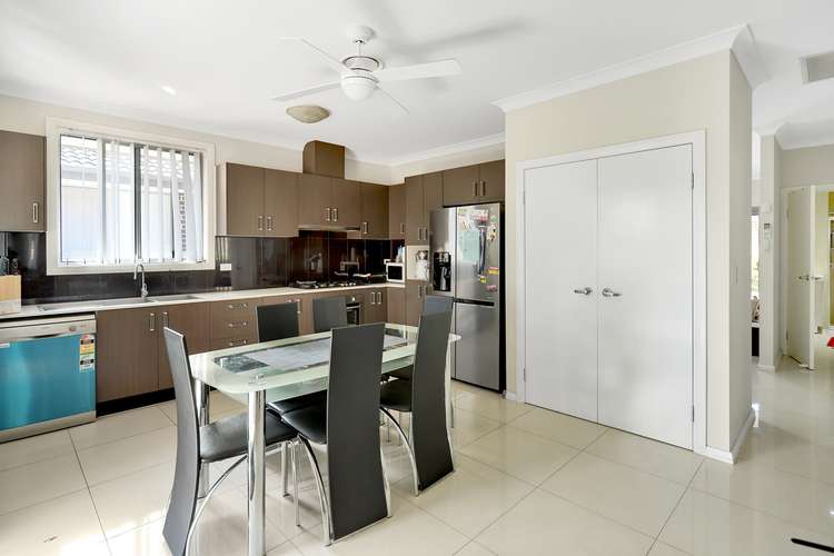 Fourth view of Homely villa listing, 15/18 Leabons Lane, Seven Hills NSW 2147