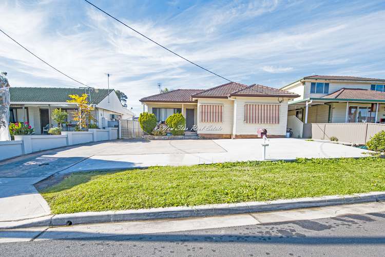 Main view of Homely house listing, 7 Birchgrove Avenue, Canley Heights NSW 2166