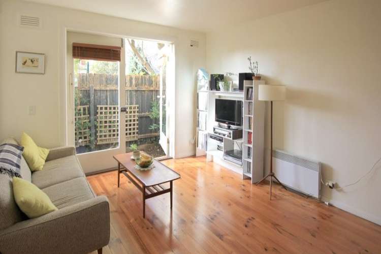 Main view of Homely apartment listing, 3/102 Keon Street, Thornbury VIC 3071