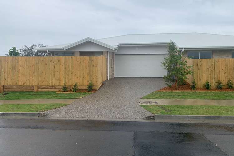 Main view of Homely semiDetached listing, 2/25 Fountain Street, Pimpama QLD 4209