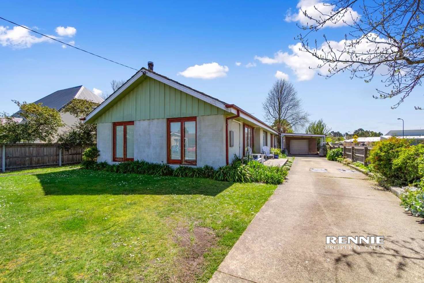 Main view of Homely house listing, 15 Quigley Street, Yinnar VIC 3869