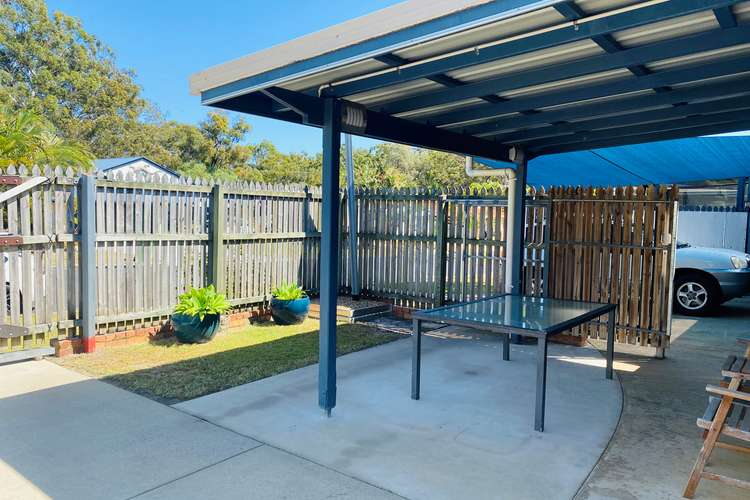 Second view of Homely semiDetached listing, 1/19 BOMBURRA COURT, Rainbow Beach QLD 4581