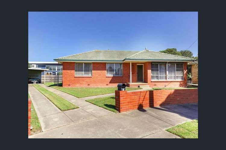 Main view of Homely house listing, 19 Christie Court, Sale VIC 3850
