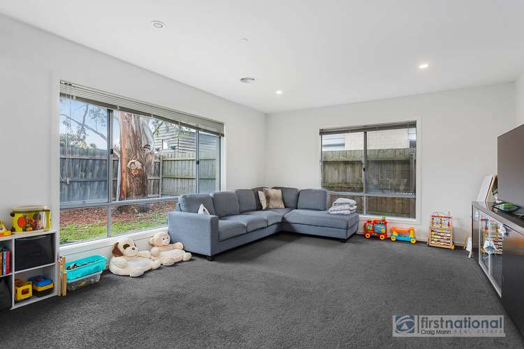Fifth view of Homely unit listing, 33 Cabernet Drive, Somerville VIC 3912