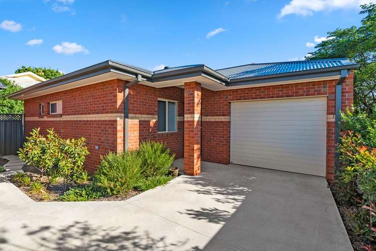 3/8 Somerset Crescent, Mansfield VIC 3722