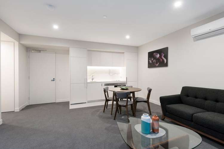 Main view of Homely apartment listing, 207/555 St Kilda Road, Melbourne VIC 3004