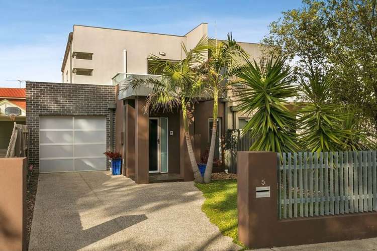 Main view of Homely townhouse listing, 5 Government Road, Essendon VIC 3040