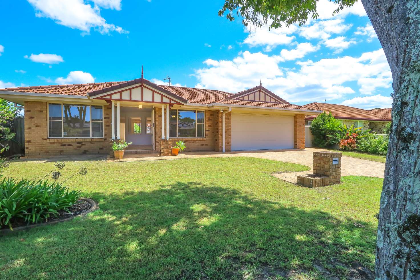 Main view of Homely house listing, 17 Rosnay Court, Banora Point NSW 2486