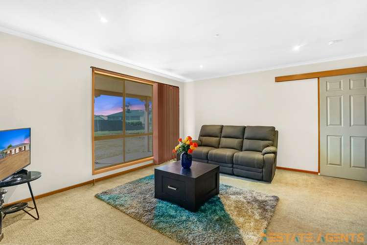 Sixth view of Homely house listing, 33 Pinnacle Court, Bacchus Marsh VIC 3340