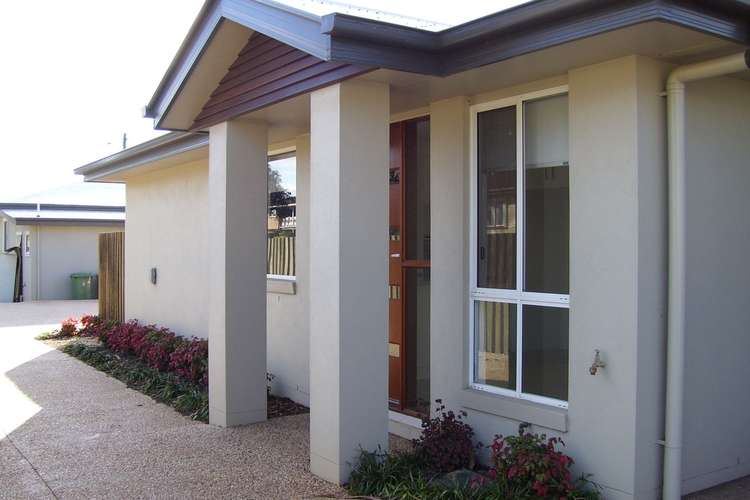 Main view of Homely unit listing, 2/4a Rose Street, Wilsonton QLD 4350