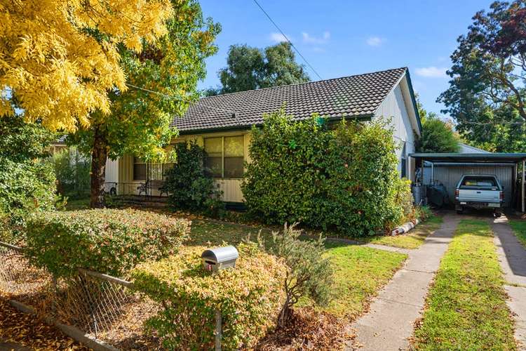 5 Hunter Street, Mansfield VIC 3722