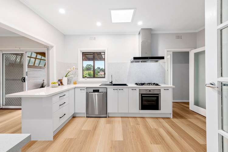 Fourth view of Homely unit listing, 1/6 Hansen Street, Mount Waverley VIC 3149