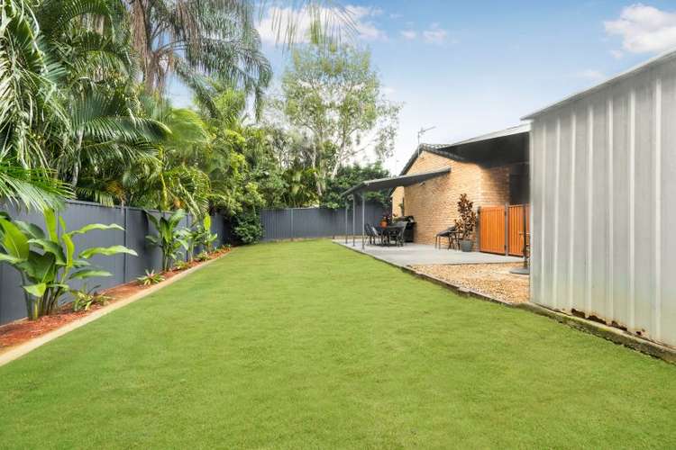 Second view of Homely house listing, 18 Jancoon Court, Carrara QLD 4211