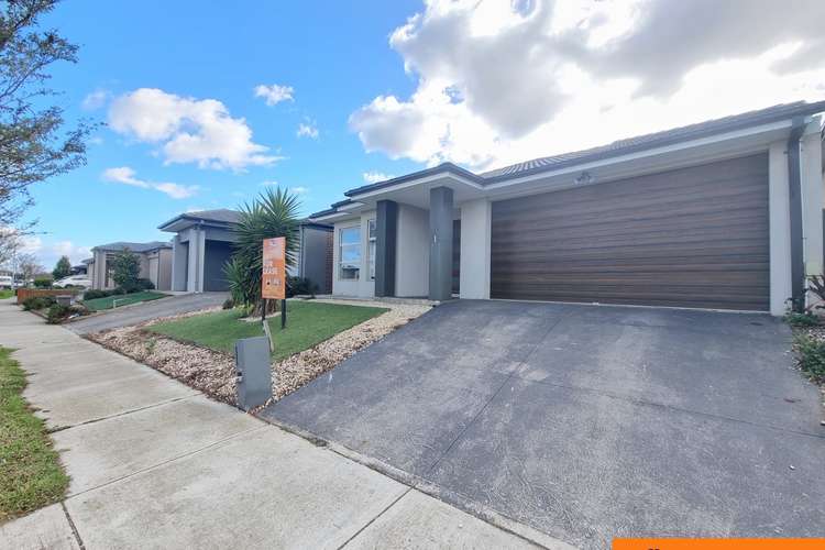 Second view of Homely house listing, 116 Hummingbird Boulevard, Tarneit VIC 3029