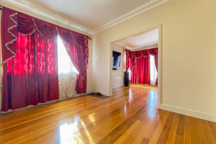 Fourth view of Homely unit listing, 19 Drina Street, Strathmore VIC 3041