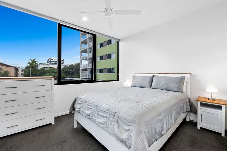 Sixth view of Homely unit listing, 209/110 Frank Street, Labrador QLD 4215
