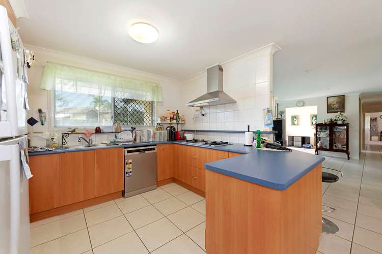 Sixth view of Homely house listing, 7 Bauhinia Court, Avoca QLD 4670