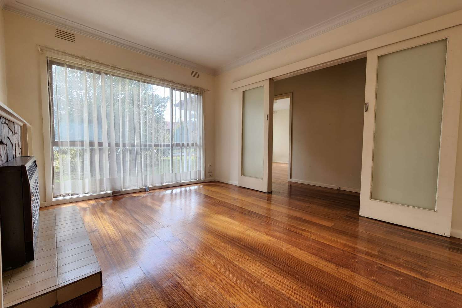 Main view of Homely house listing, 33 Roberts Ave, Mulgrave VIC 3170
