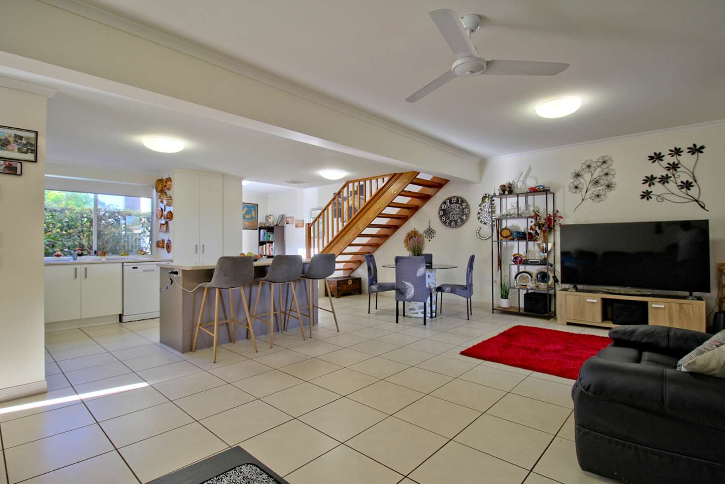 Main view of Homely unit listing, 27/230 PULGUL STREET, Urangan QLD 4655